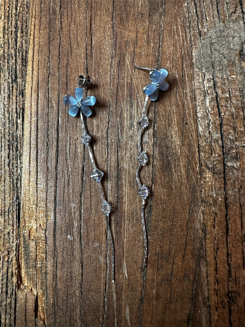 Blue Floral Drop Earrings - Elegant Women Jewelry